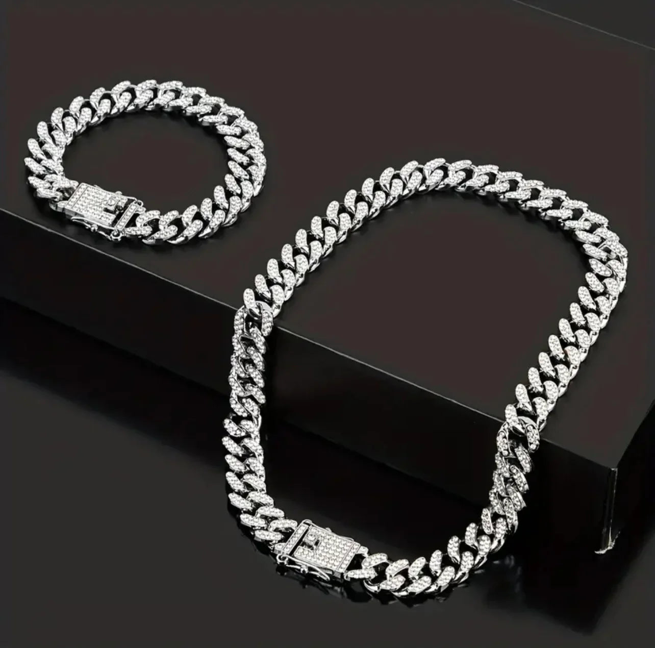 Iced Out Chain (Silver)